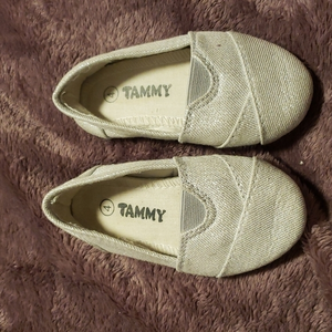 Silver little girl‎ sandals